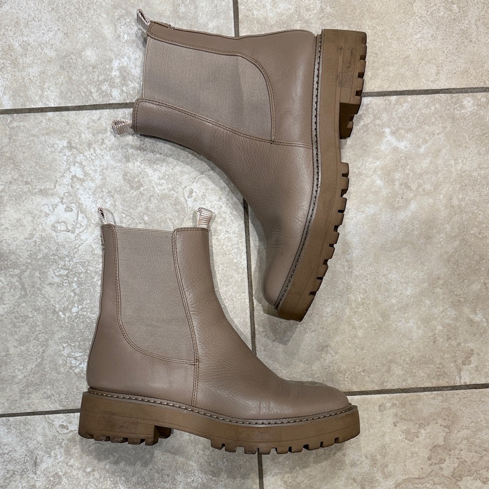 Sam Edelman Laguna Tan Chelsea Boots